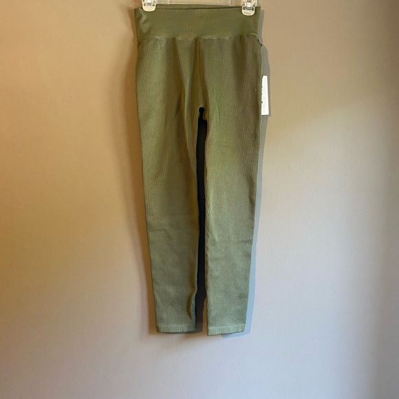 NWT Ribbed Calvin Klein Leggings - Picture 4 of 5